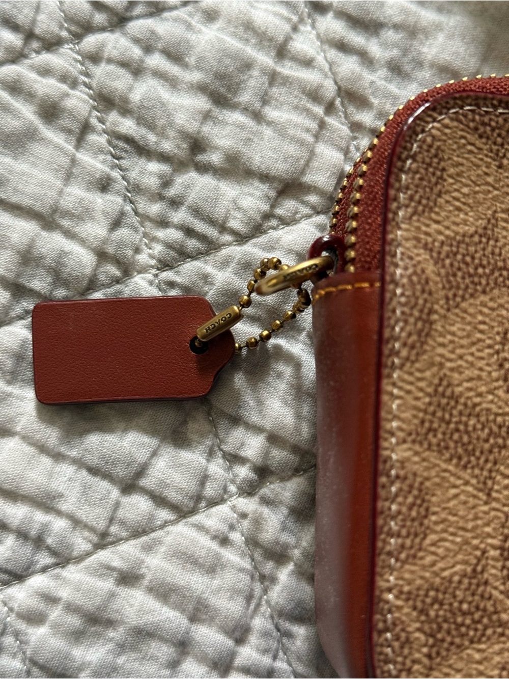 Coach Kira Crossbody bag LIKE NEW - Picture 3 of 14
